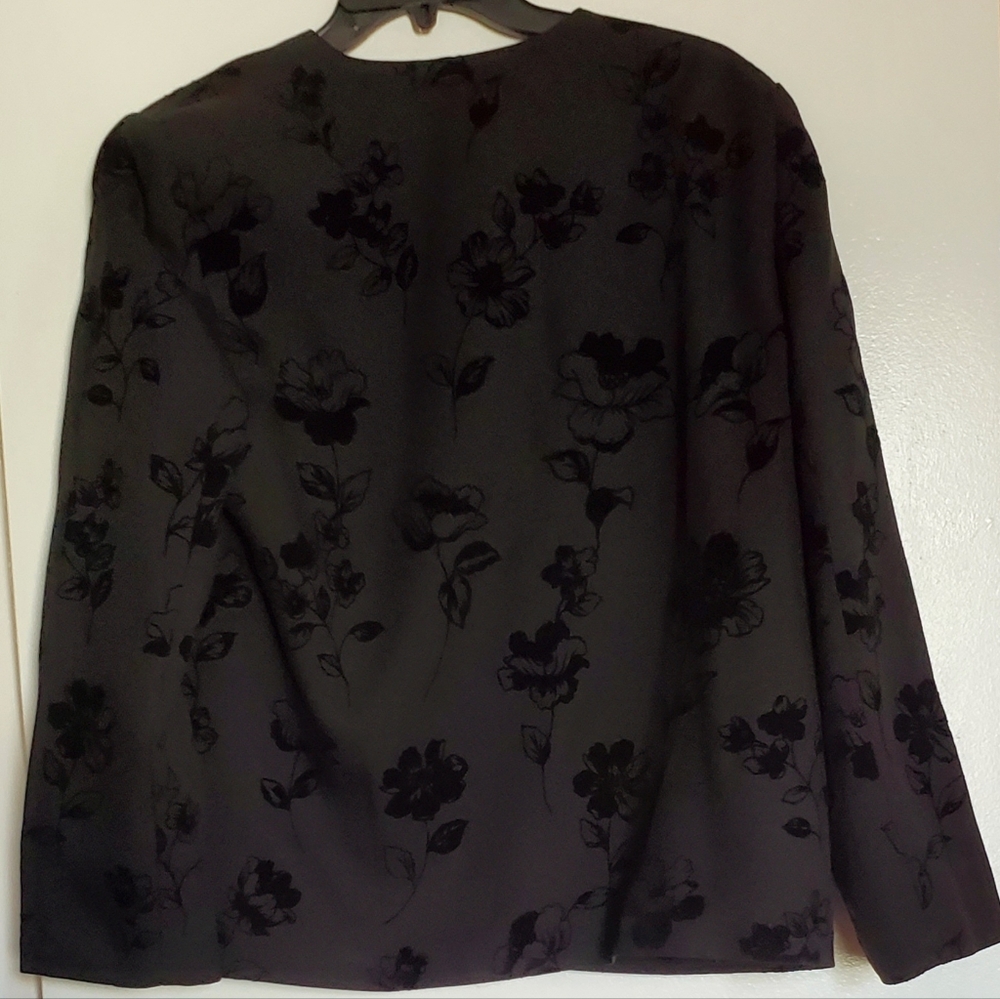 Alfred Dunner Floral Black Embroidered Jacket - Picture 2 of 5